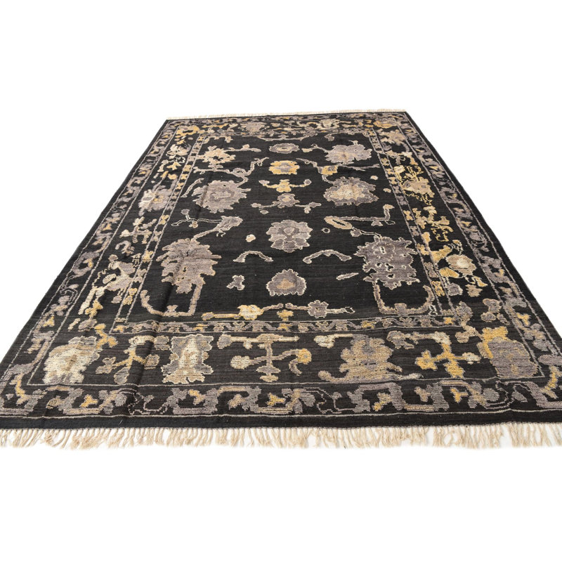 Jose Black Rug