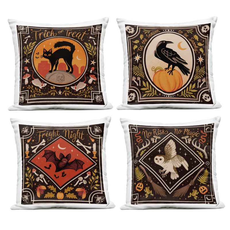 Ensemble de 4 coussins décoratifs d'extérieur Spooky Season par Janelle Penner