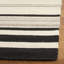 Tapis noir / brun clair en laine / coton tissé à la main à plat à rayures Emek-1629928090
