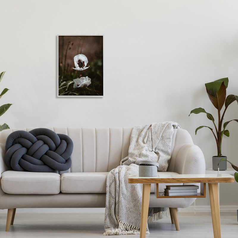 Lonely White Flower Blossom Forest par Incado - photographie, H 20 po x l 16 po x P 1,5 po, Estampe numérique Farmhouse