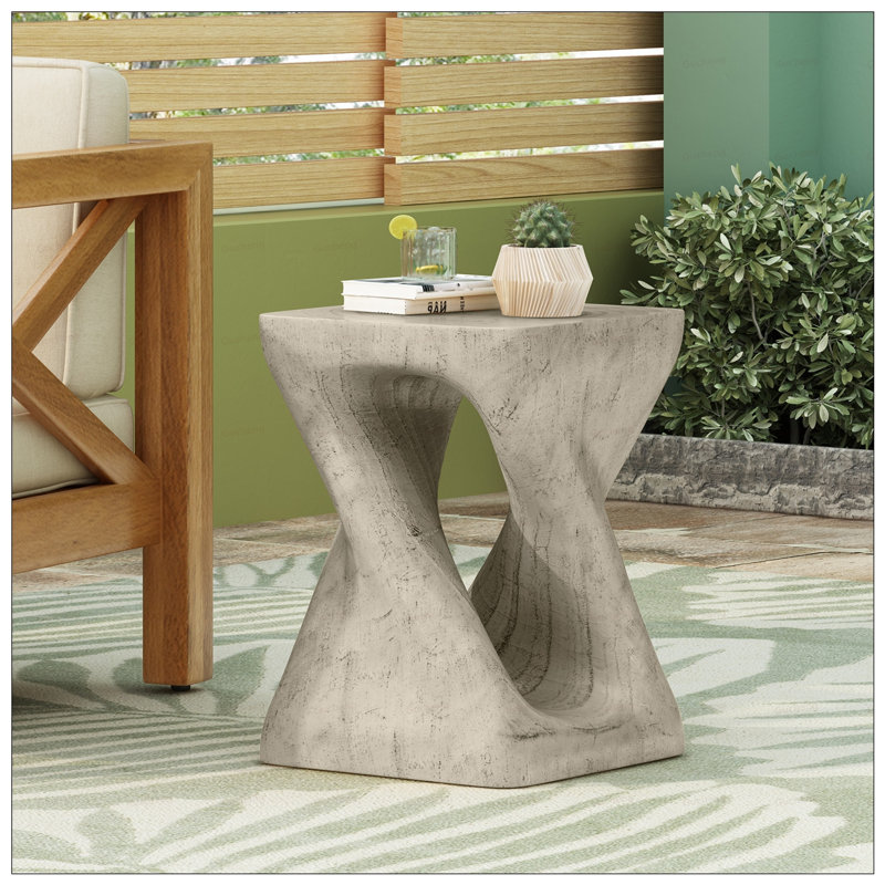 Table d'appoint Twist Shape avec texture semblable au bois, conception en spirale unique pour une utilisation intérieure et extérieure, durable et sans assemblage requis