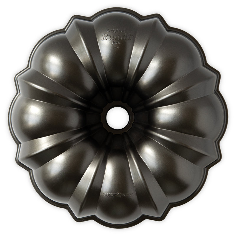 Poêle ronde antiadhésive Nordic Ware Original ProCast Bundt, Gris
