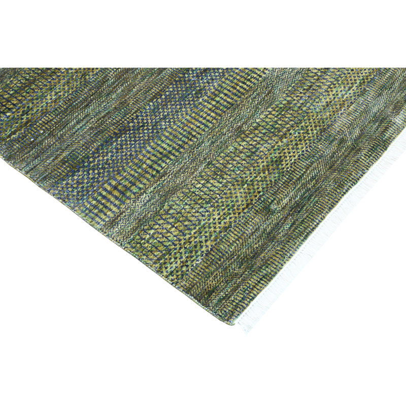 Hand Knotted Area Rug in Green/Blue