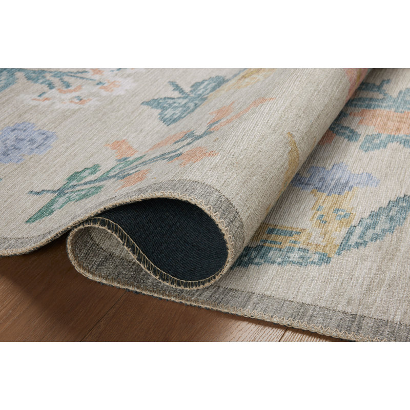 Cream Floral 5' x 7' Synthetic Area Rug