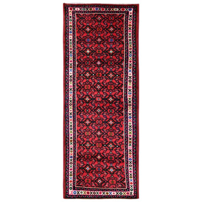 Tapis rouge étroit 2 pi 3 po x 6 pi 3 po Hussainabad rouge persan avec motif intégral noué à la main à poils longs en laine douce et brillante