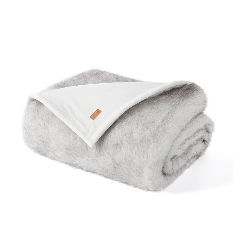 Jeté en fausse fourrure Aspen Luxe, Lit simple, Ombre de loup blanc givré