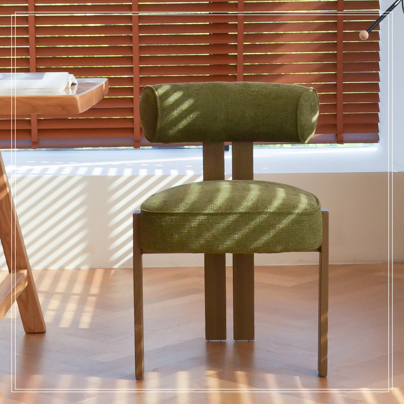 Chaise d'appoint rembourrée avec structure en métal, Green