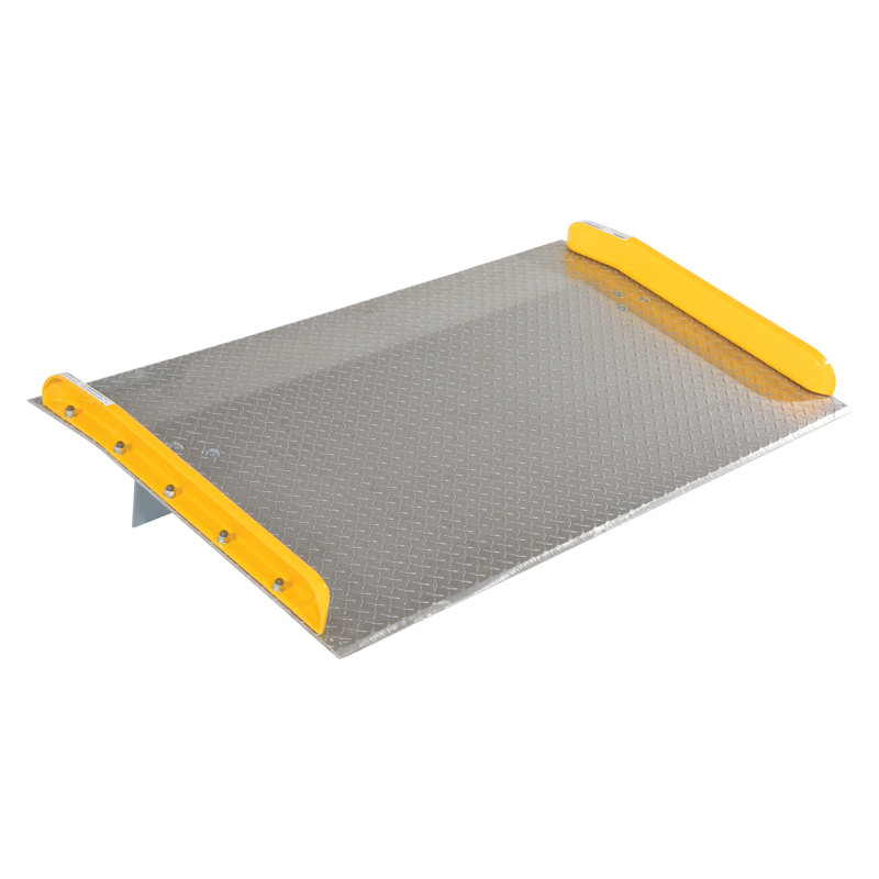 Planche d'amarrage Vestil, H 11,63 po x l 60 po x P 36 po