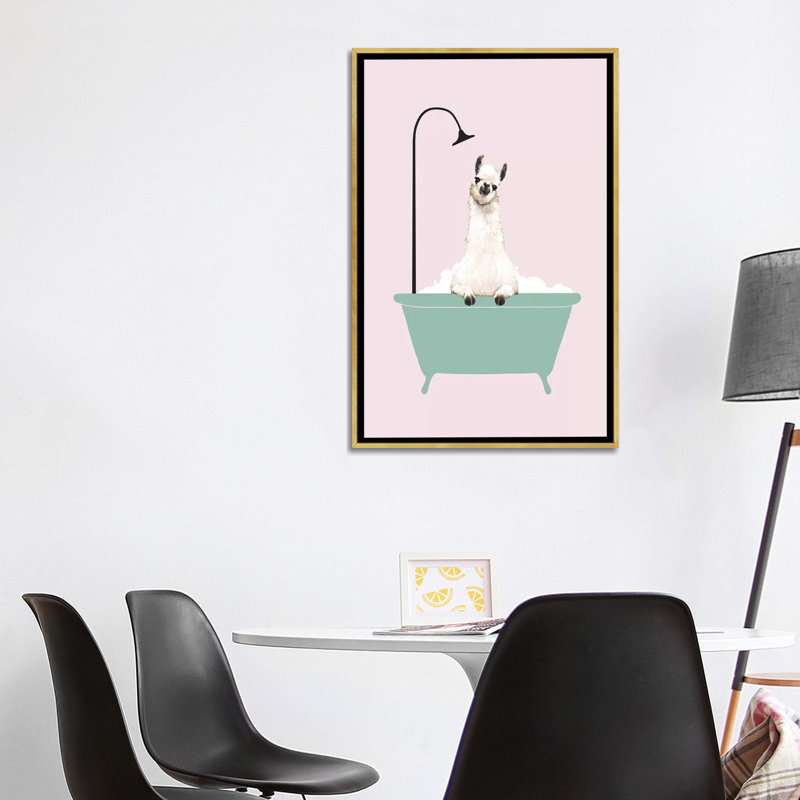 Lama profitant d'un bain moussant, Toile encadrée d'or, H 40 po x l 26 po x P 1,5 po