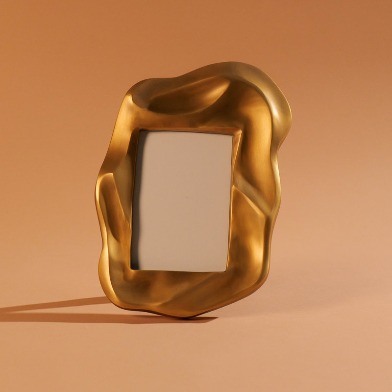 Jazz Wavy Frame, 5" x 7"