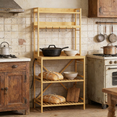 Étagère de boulanger en bambou à 5 niveaux avec station de charge, tablettes ouvertes et crochets, support de cuisine polyvalent pour four à micro-ondes, bar à café et rangement