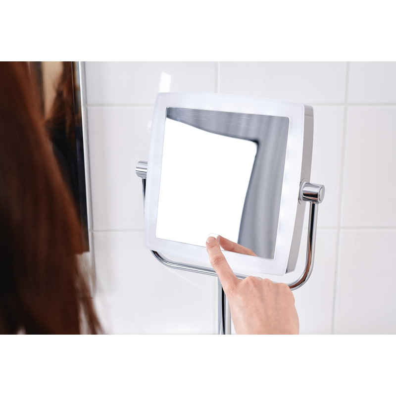 Magnifying Makeup/Shaving Mirror