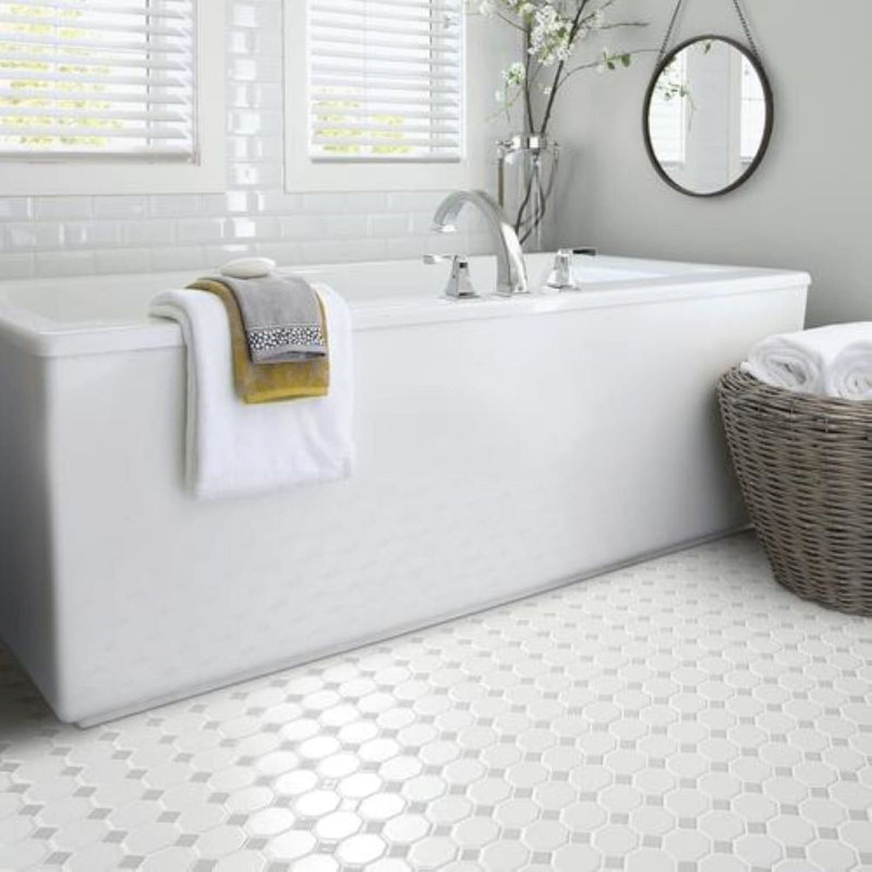 Carreau de mosaïque en porcelaine Cascade Octagon, Blanc / gris