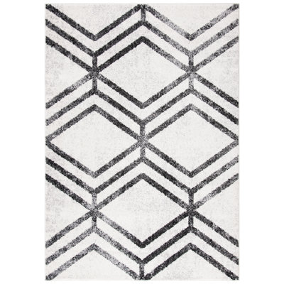 Wyckhoff Performance Geometric Rug