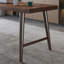Bureau en bois au design créatif-1118728719