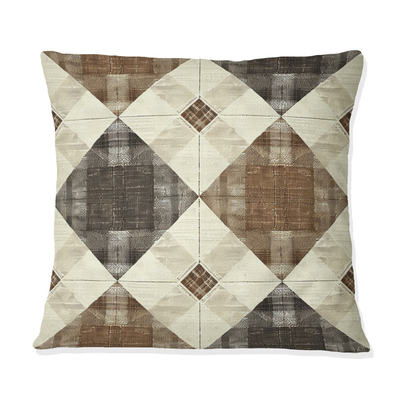 Coussin décoratif à motif vichy brun et beige III, H 16 po x l 16 po