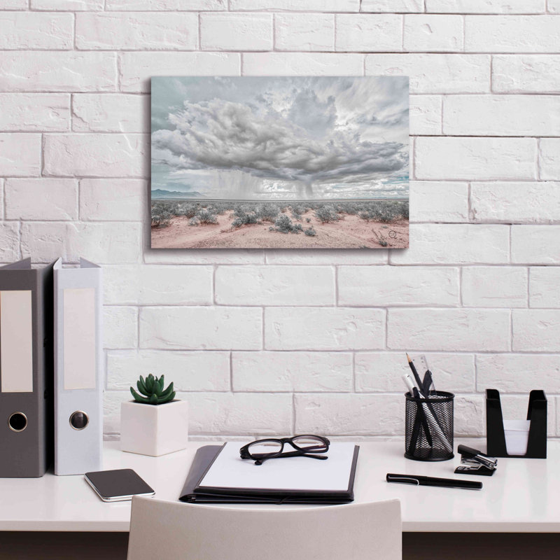 «New Mexico Rain» par Nathan Larson, impression sur toile tendue, H 12 po x l 18 po x P 0,75 po