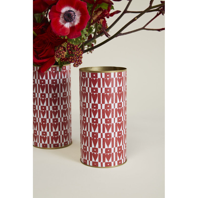 Hearts on Repeat Vase 4"x 8"