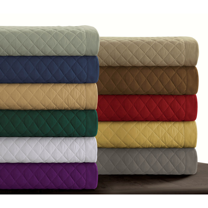 Brisbane Modern & Contemporary Geometric Shapes Quilt, Taupe, Queen Quilt + 2 Standard Shams
