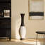 Vase de plancher de 39 pouces de hauteur designer - Rotin artificiel durable - Élégante finition bicolore brun foncé - Décoration idéale pour le salon, la chambre à coucher, le vestibule - Élégante pièce de décoration intérieure