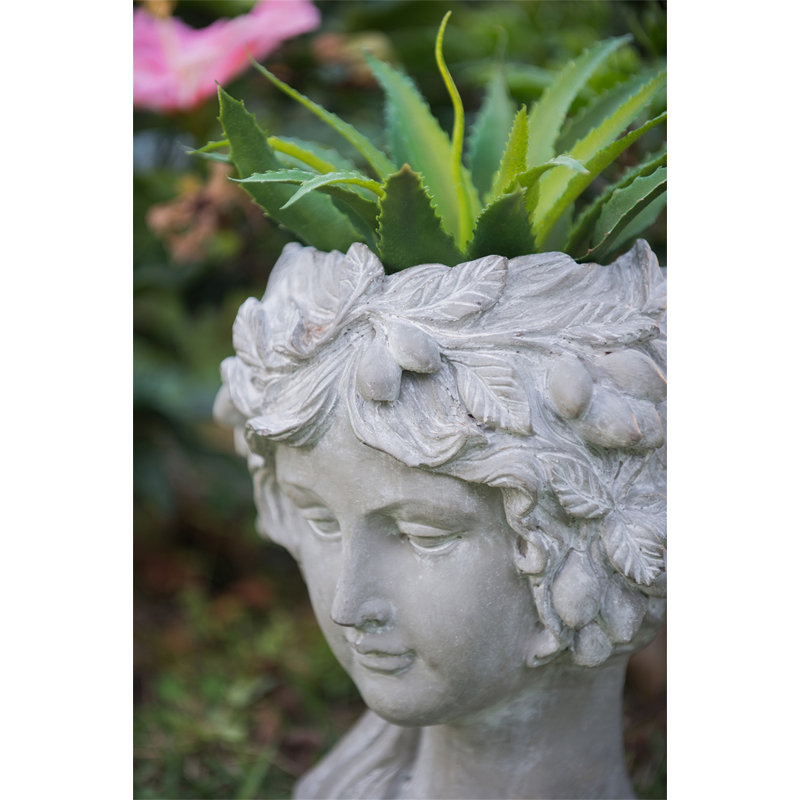 Pot à fleurs en ciment Bethea, H 11,6 po x l 7,9 po x P 8,9 po, Gris