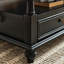 Table basse rétro et classique-1892332122