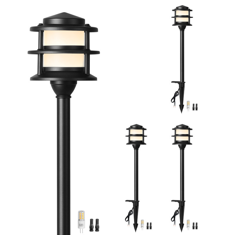 Ensemble de 4 lampes de jardin à trois niveaux en forme de pagode, basse tension, avec ampoules, en aluminium noir et abat-jour en verre dépoli. Idéales pour la cour et le jardin.