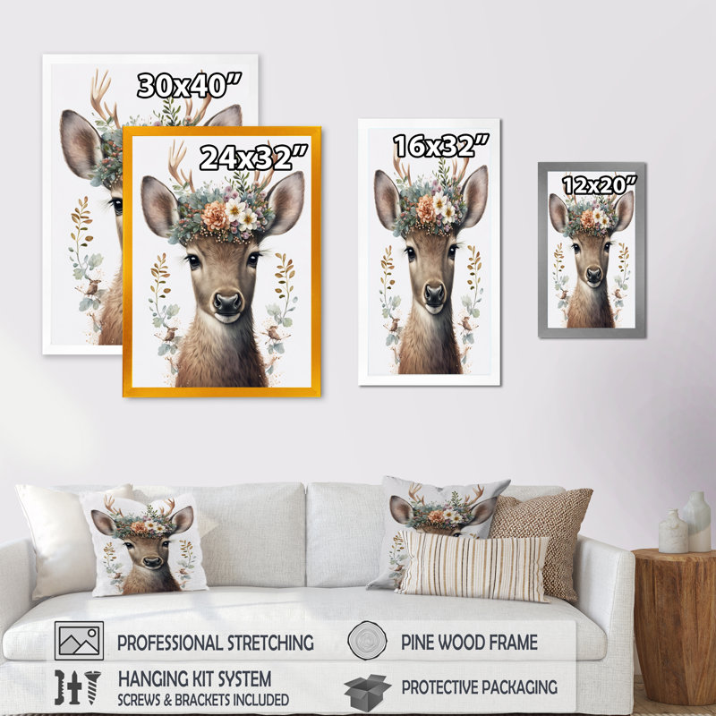 Mignon bébé caribou avec couronne florale I - art mural moderne sur toile, L 30 po x H 40 po, Toile avec cadre photo doré