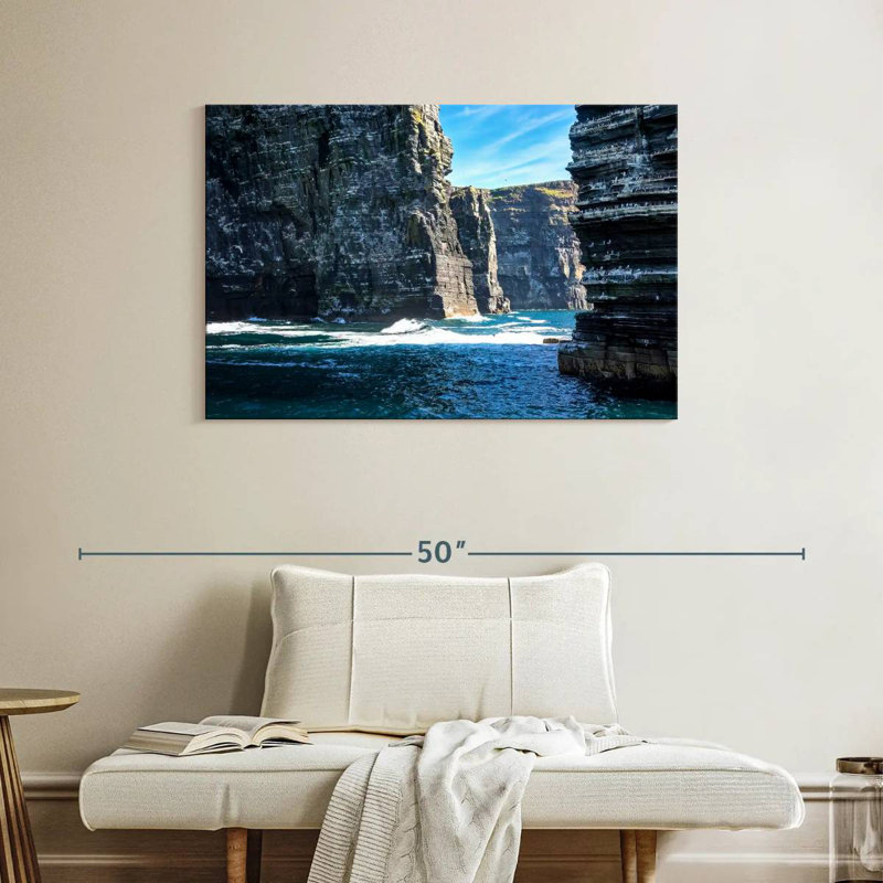 Kavia Sea Cliffs, 26" H x 39" W