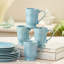 Service de table en grès 16 pièces Coastline Blue, service pour 4 avec coquillages côtiers en relief et étoile de mer, vaisselle bleu marine durable pour une vie côtière détendue, repas quotidiens et repas maison de plage