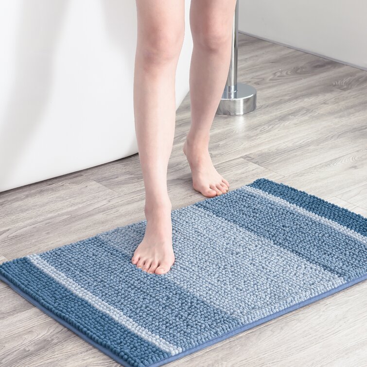 Gradient Cationic Chenille Water Absorbent Bath Rug Latitude Run Color: Blue, Size: 16 W x 24 L