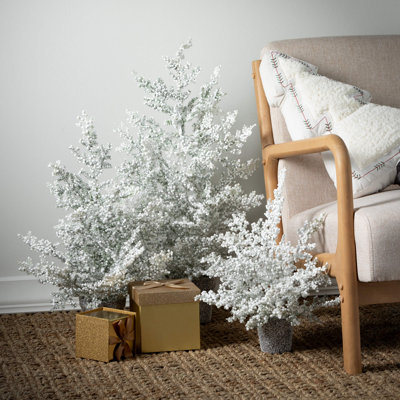 Ensemble de 3 arbres de table 19 po, 23 po et 32 po artificiels en forme de givre de Noël, blanc