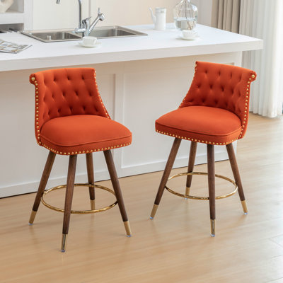 Ensemble de 2 tabourets de comptoir capitonnés avec garniture cloutée Roundhill Furniture Elvara - Orange