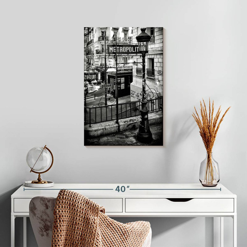 Sireci Paris Metro, 24" H x 16" W