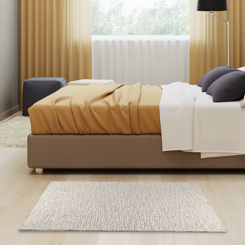 Ensemble de tapis de couleur unie touffetés à la machine en polyester beige, Ovale 1 pi 6 po x 2 pi 3 po