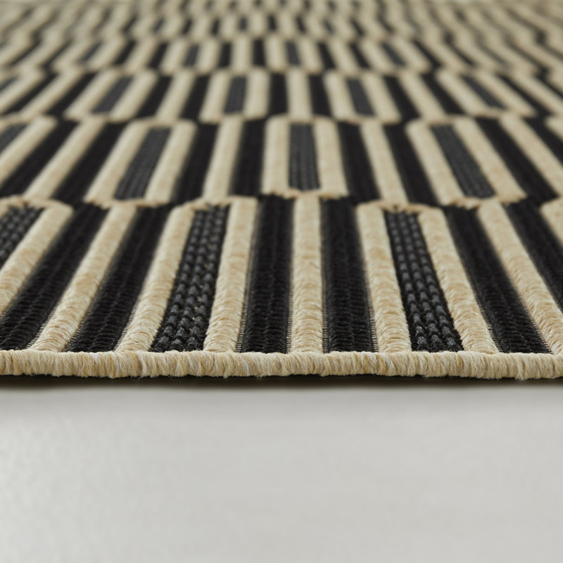 Torkil Indoor / Outdoor Rug, Rectangle 5'3" x 7'