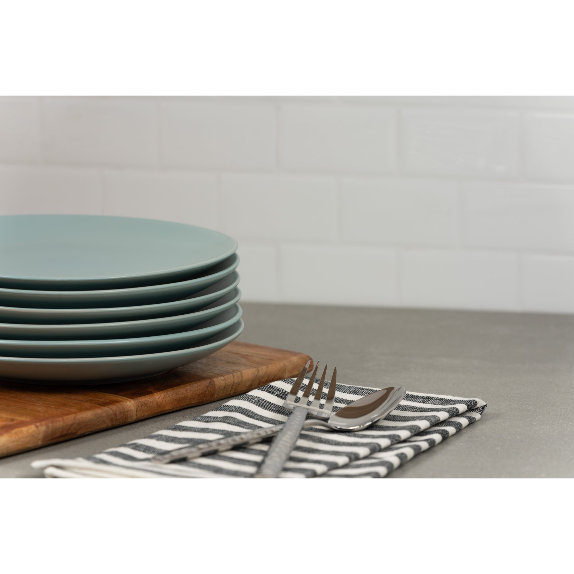 Wazee Matte 7.75" Salad Plate, Mineral Blue