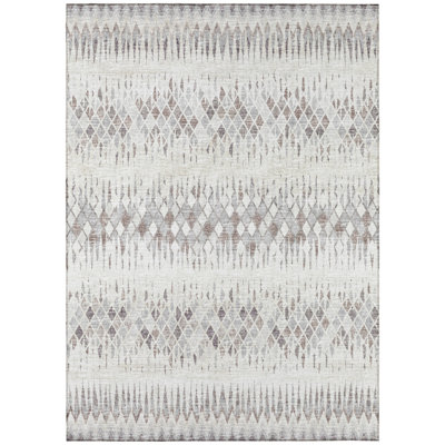 Chenille Geometric Indoor / Outdoor Rug