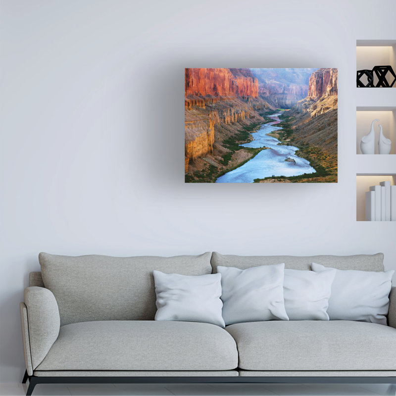 «Mile 52 Colorado River» par John Gavrilis - photographie sur toile tendue, H 24 po x l 32 po x P 2 po