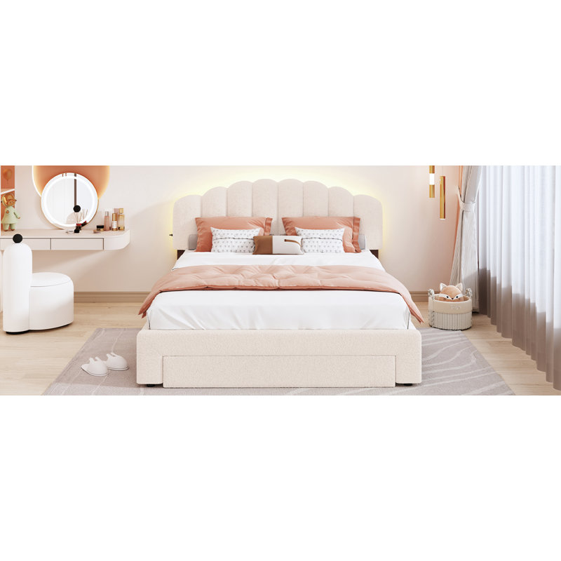 Lit plateforme tapissier Teddy