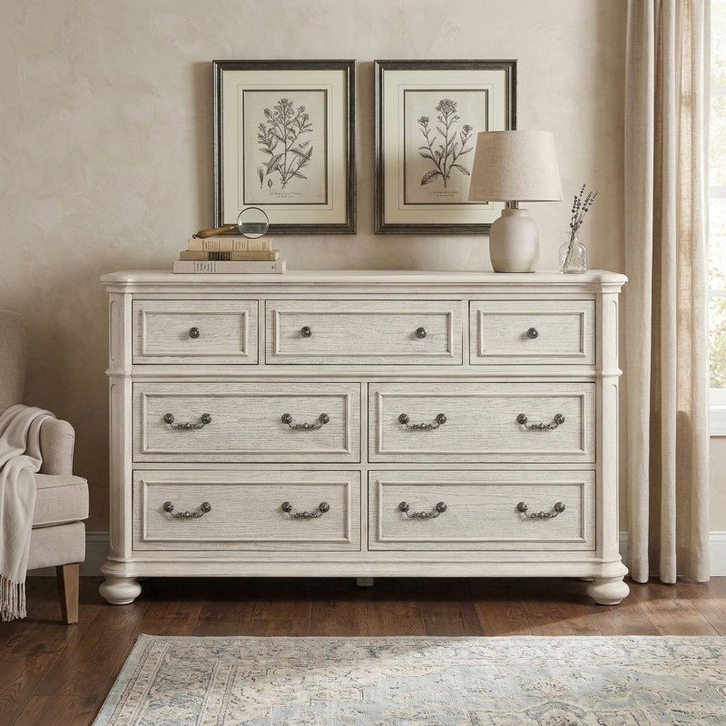 Bowersville 7-Drawer Bedroom Dresser, Antique White
