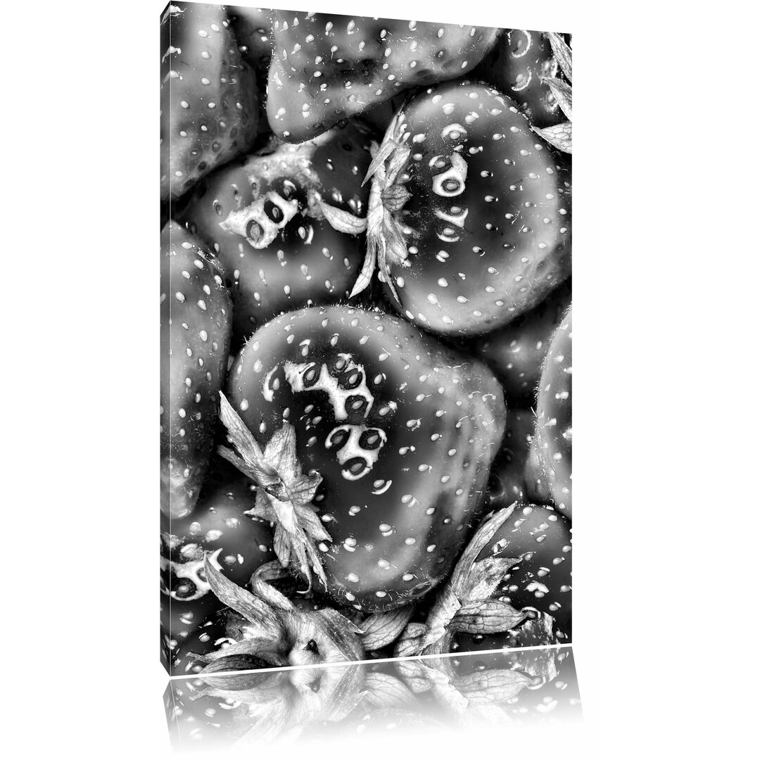 Leinwandbild Strawberry Erdbeere Fruits Obst Früchte in Monochrom