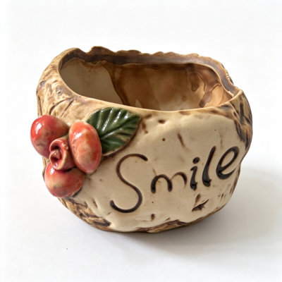 Ivory Tree Stump Ceramic Flower Pot Planter - Smile Succulent Pot with Berry Decor, 5.9 x 5.9 x 5.9 in