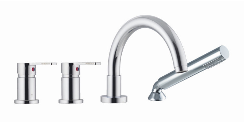 Garniture de robinet de baignoire romaine à deux poignées avec inverseur et douchette Matrix, Chrome