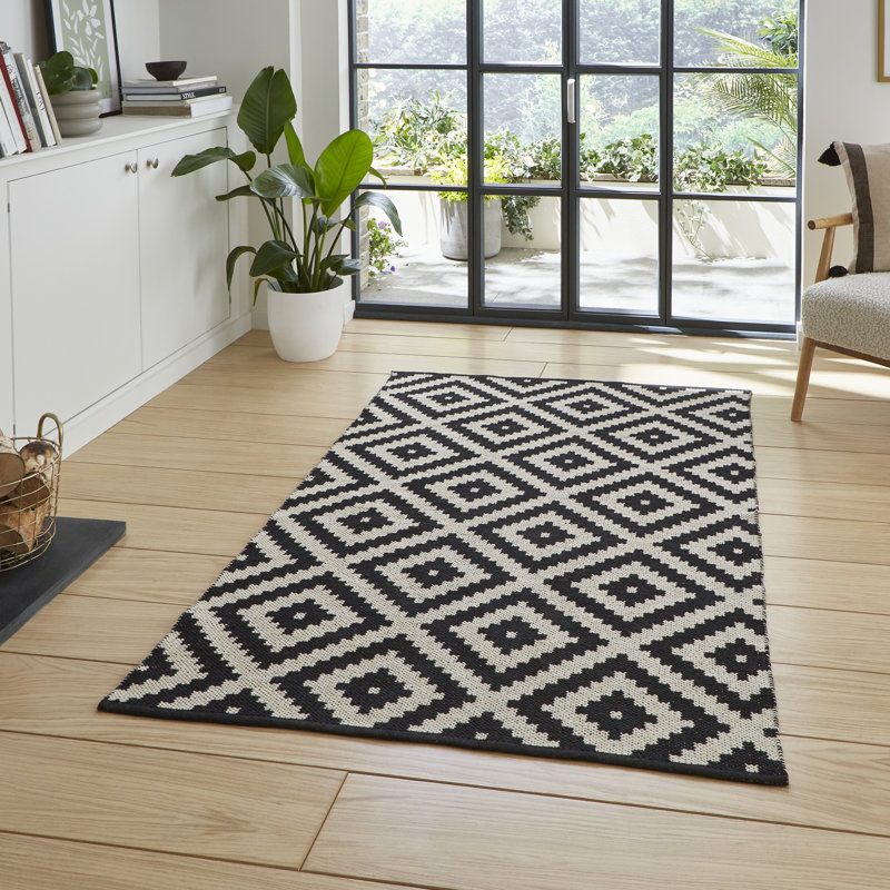 Hazuko Geometric Cotton Hand Braided 120cm X 170cm Area Rug