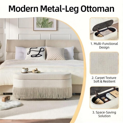 Repose-pieds ovale rembourré avec rangement à franges et couvercle relevable - L 39 po x l 16 po x H 17 po