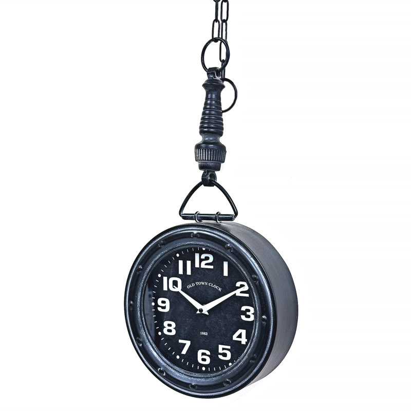 Horloge en métal