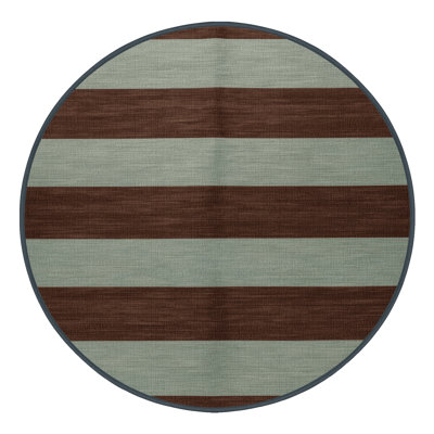 Tapis brun à rayures horizontales lavable à la machine