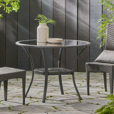 Round Wicker Rattan Side Table With Built-In Glass, Stylish Patio Tables Wicker Coffee Table For Outdoor Outside Patio Porch, Grey