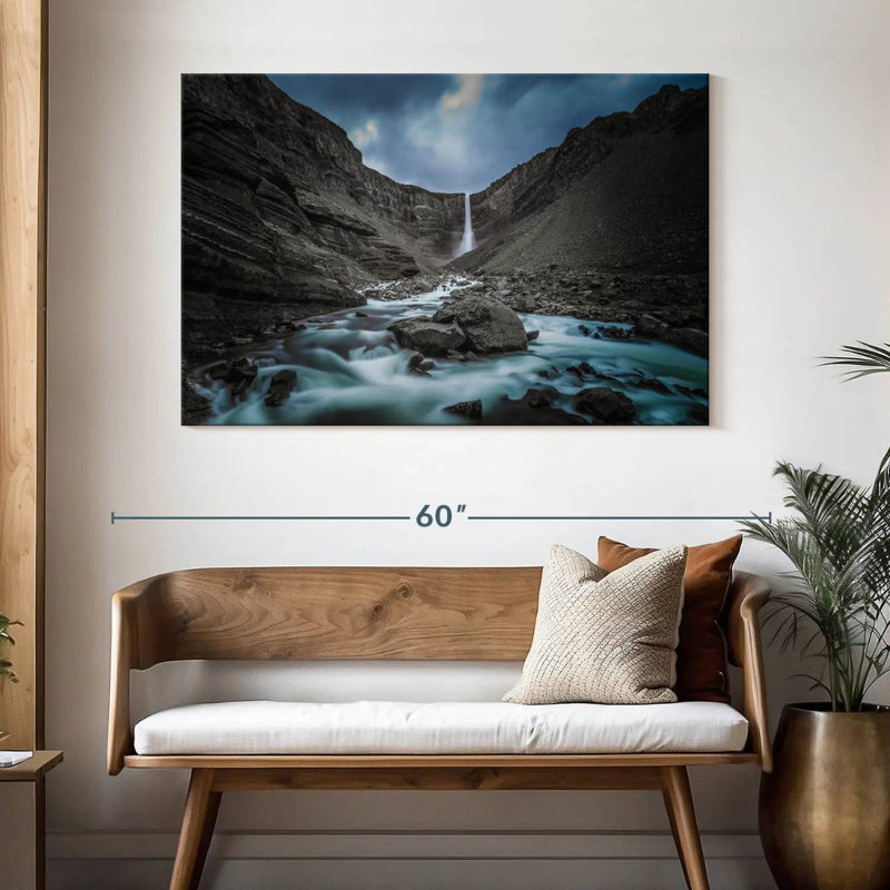 Cascade Alvord Hengifoss, H 32 po x l 48 po